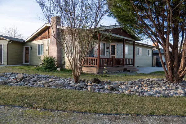 Central Point, OR 97502,55 Crater LN