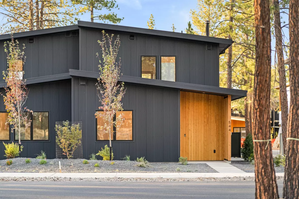 Sisters, OR 97759,475 Pine ST #Lot #158