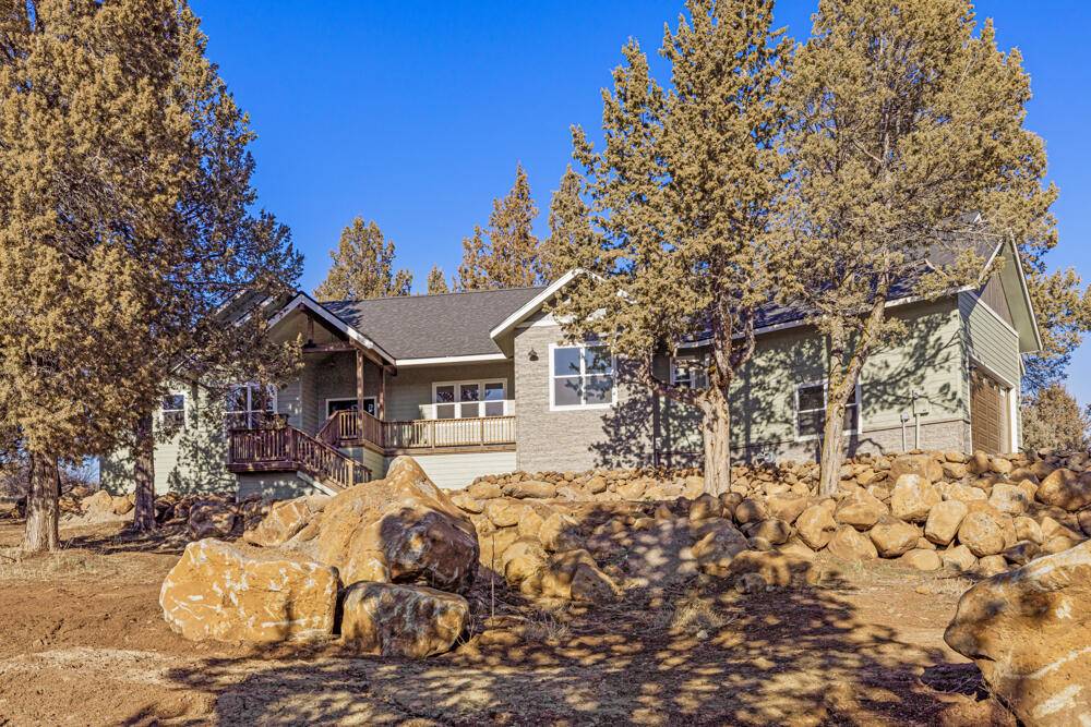 12041 Turnstone DR, Klamath Falls, OR 97601