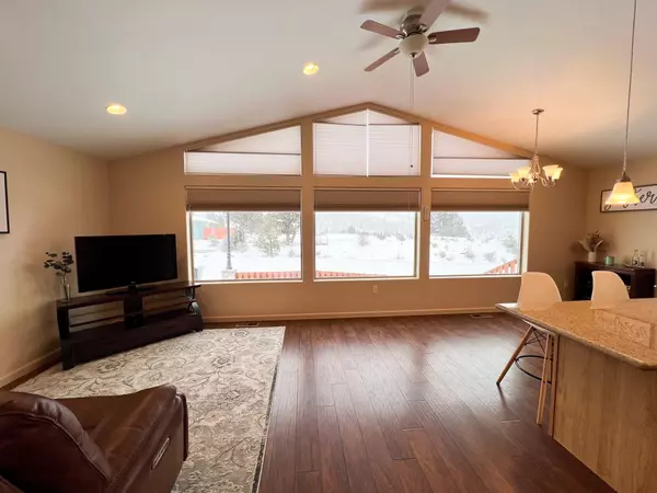 Canyon City, OR 97820,241 Elkview DR