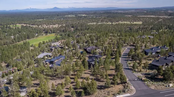 Bend, OR 97703,3700 Perspective DR