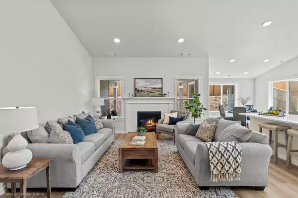 Medford, OR 97504,2779 High Cedars LN