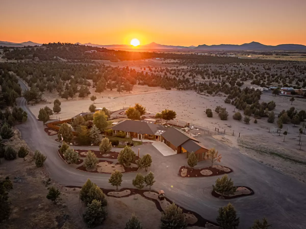 Powell Butte, OR 97753,8101 Desert Sage LN