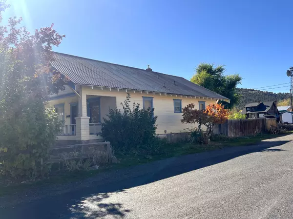 John Day, OR 97845,259 Dayton ST