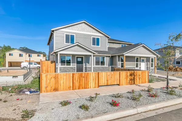 Central Point, OR 97502,1125 Annalise ST