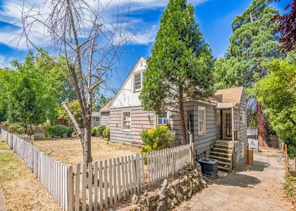 Medford, OR 97504,120 Ashland AVE