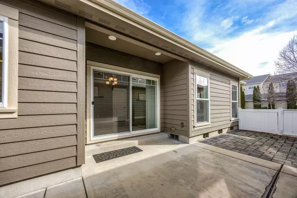 Central Point, OR 97502,716 Golden Peak DR