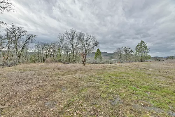 Eagle Point, OR 97524,13546 Highway 140