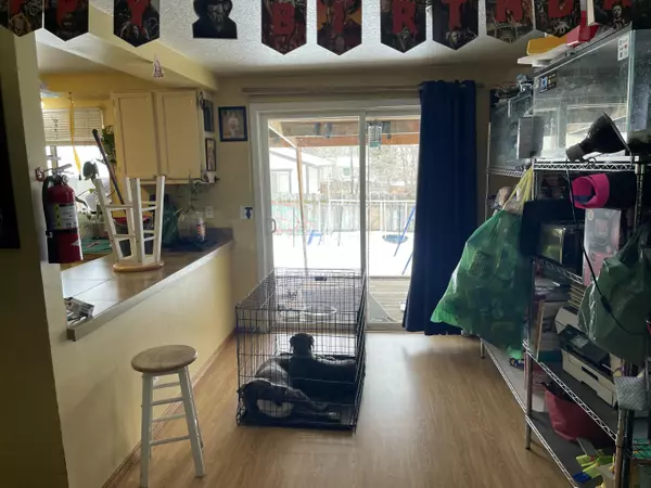 Prineville, OR 97754,880 8th ST