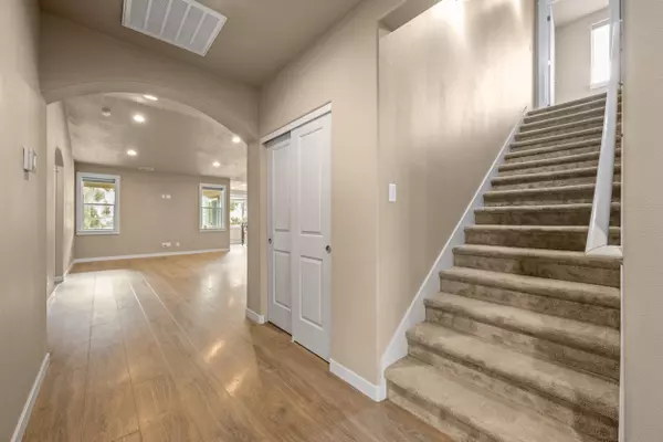 Prineville, OR 97754,7220 Night Hawk CT