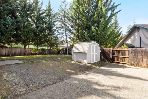 Grants Pass, OR 97527,2316 Damon CT