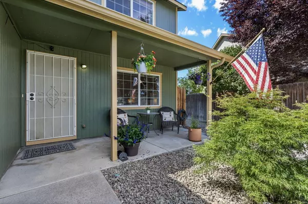 Redmond, OR 97756,904 Quince PL