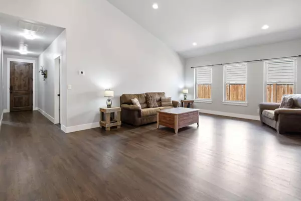 La Pine, OR 97739,16516 Pine Creek DR