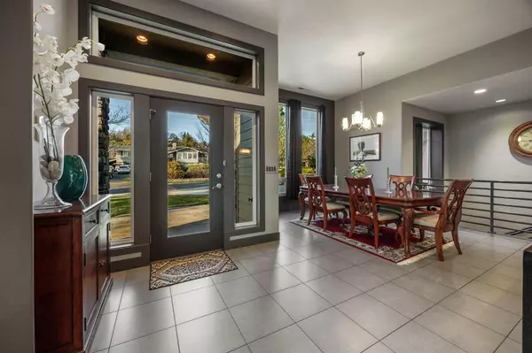 Medford, OR 97504,3730 Old Cherry LN