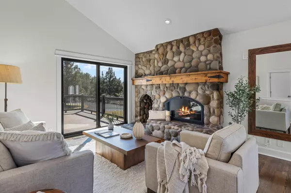 Bend, OR 97701,62472 Quail Ridge RD