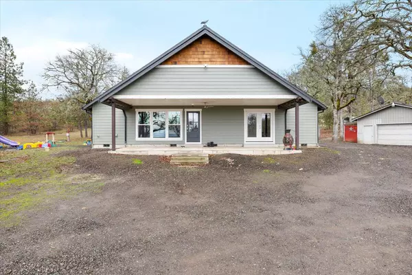 Eagle Point, OR 97524,1892 Obenchain RD