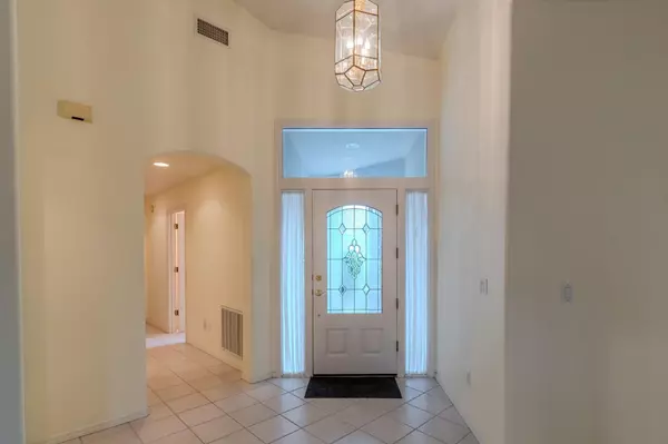 Medford, OR 97504,744 Fernwood DR