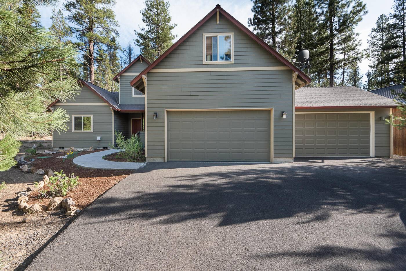 53591 Brookie WAY, La Pine, OR 97739