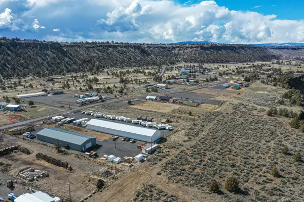 Terrebonne, OR 97760,14079 Commercial Loop RD