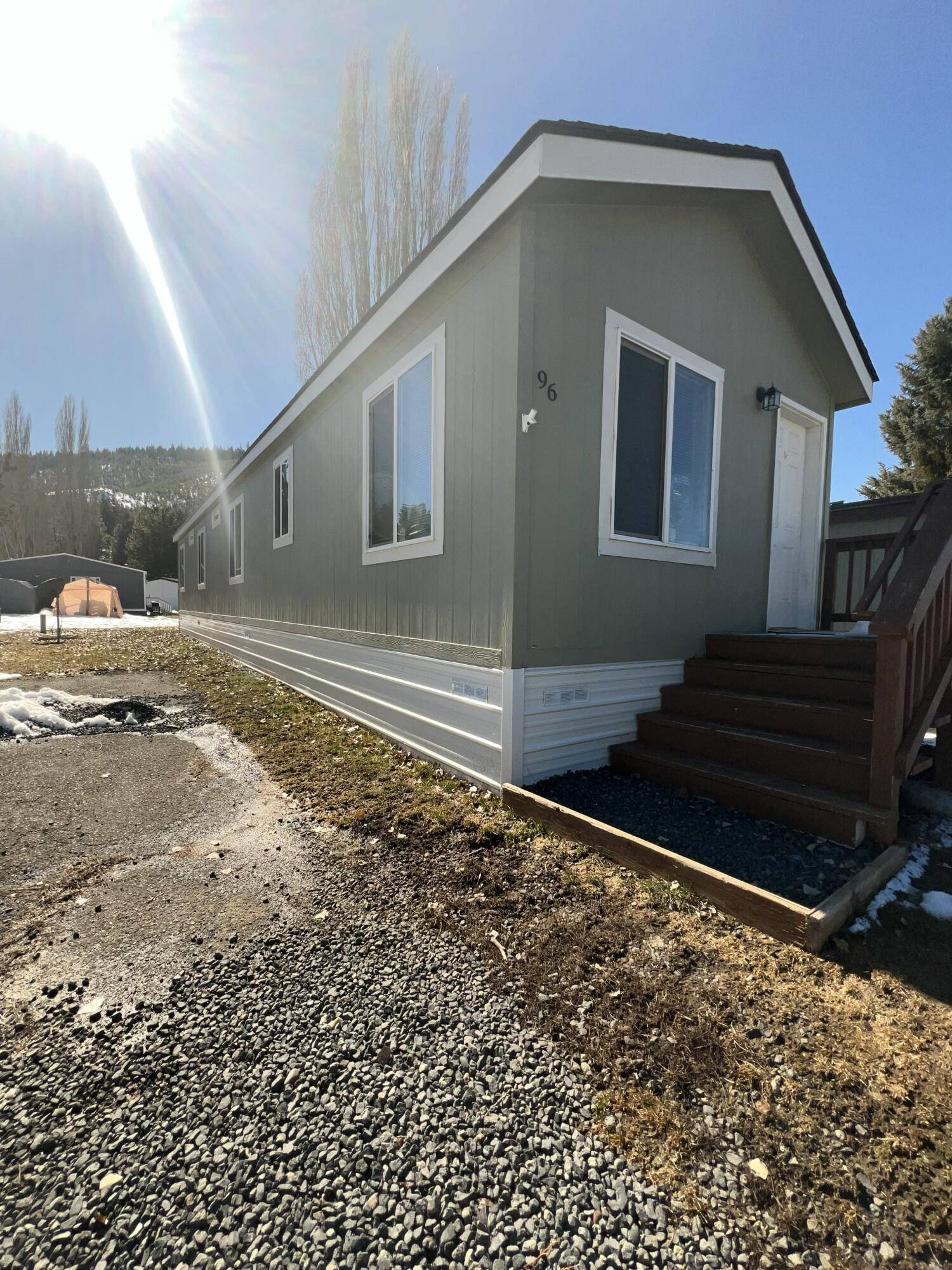 Klamath Falls, OR 97601,4000 Round Lake RD #SPC 96