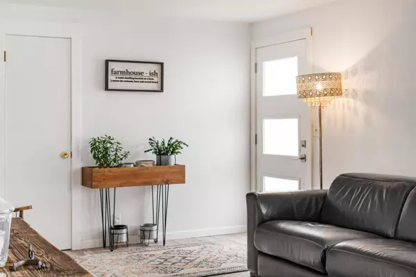 Powell Butte, OR 97753,14140 Juniper DR