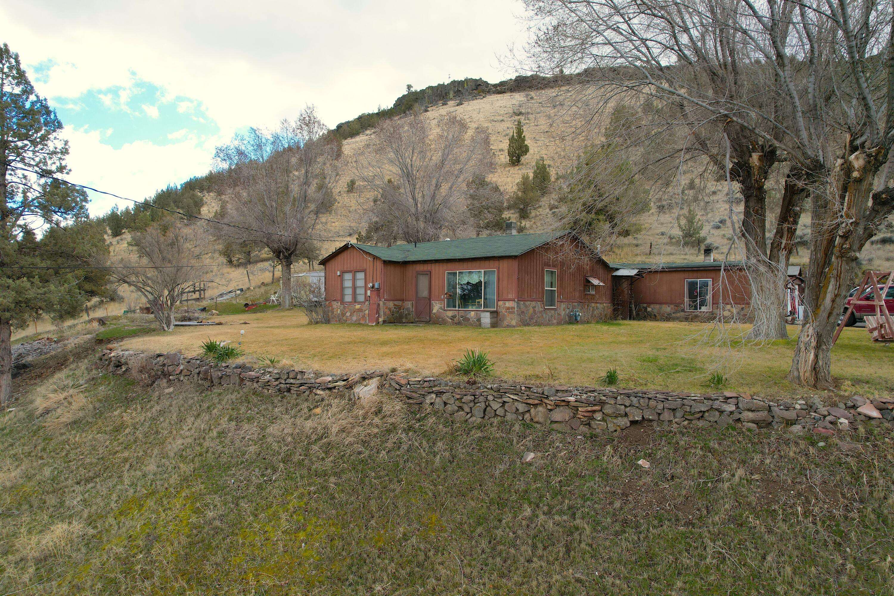 902 Crestview RD, Prineville, OR 97754