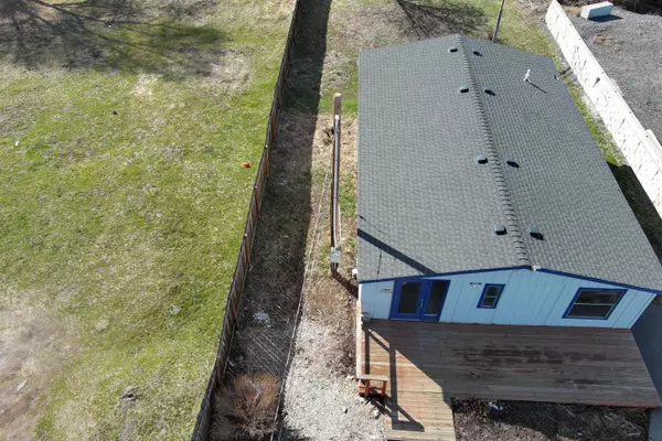 Klamath Falls, OR 97603,3820 Shasta WAY