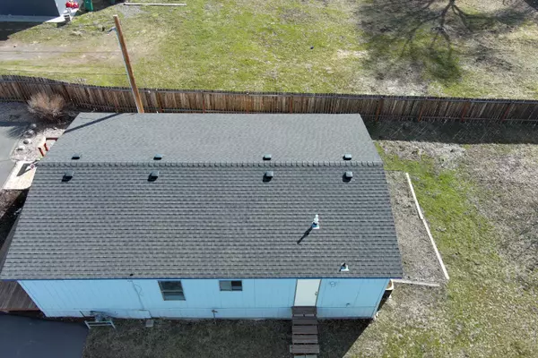 Klamath Falls, OR 97603,3820 Shasta WAY