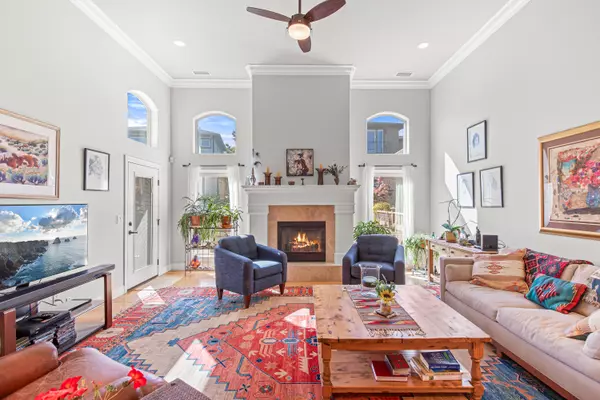 Ashland, OR 97520,481 Lindsay LN