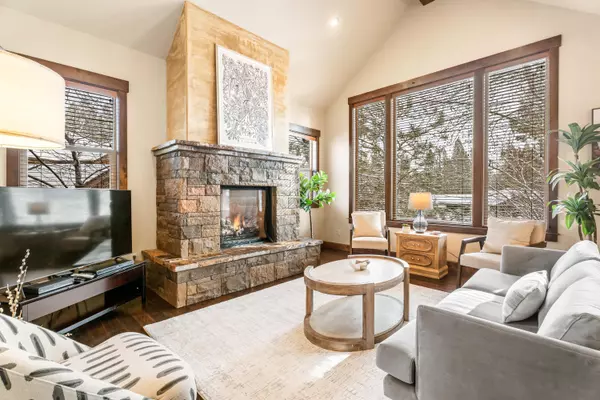 60515 Snap Shot LOOP, Bend, OR 97702