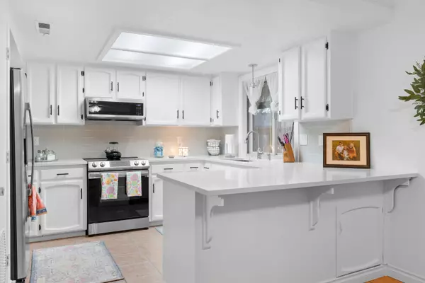 Medford, OR 97504,1163 Progress DR #A