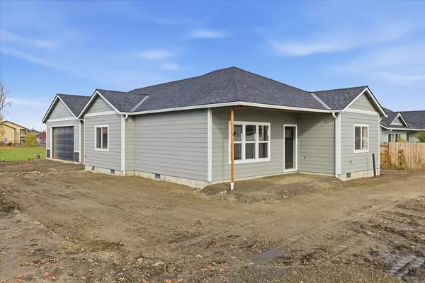 Talent, OR 97540,465 Arnos ST