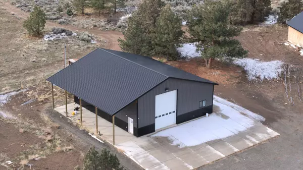 7855 Mcdonald DR Powell Butte, OR 97753