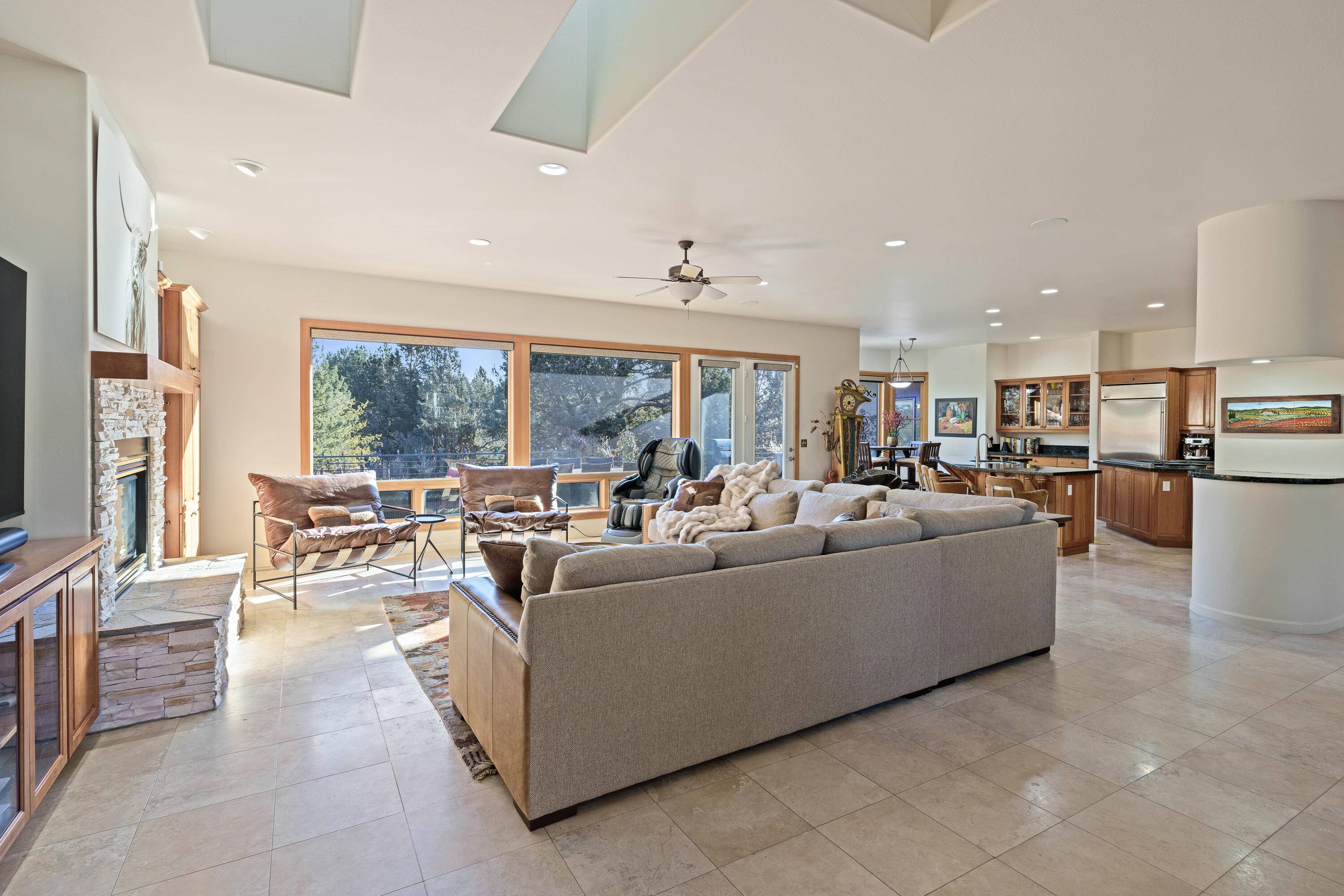 Redmond, OR 97756,2480 Thrush CT