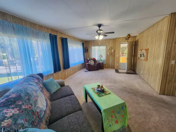 Grants Pass, OR 97527,1942 Parkdale Dr DR