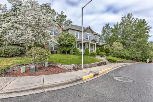 Grants Pass, OR 97527,2214 Haviland DR