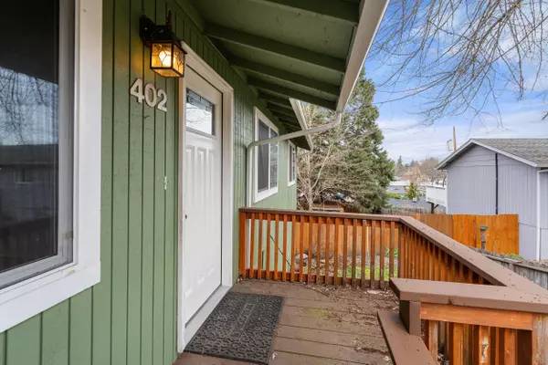 Eagle Point, OR 97524,402 Rodale DR