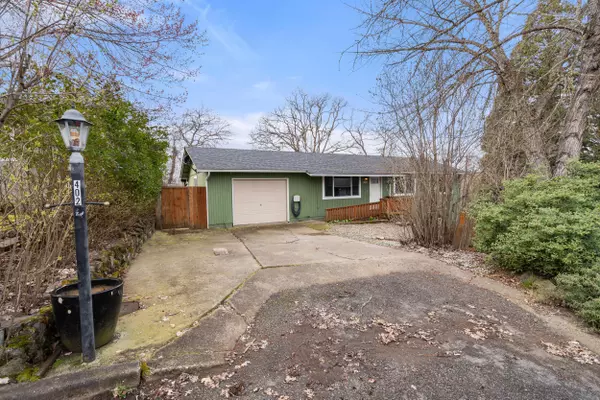 Eagle Point, OR 97524,402 Rodale DR