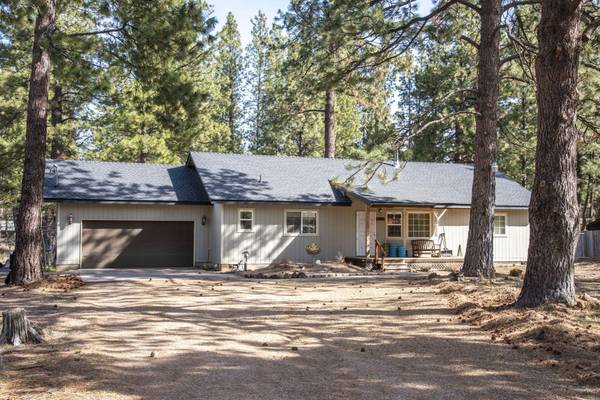 18900 Tuscarora LN, Bend, OR 97702