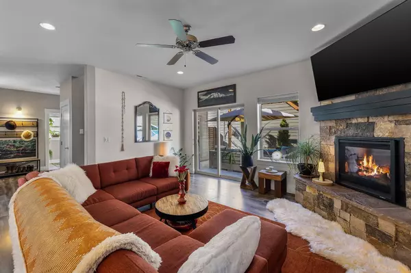 Bend, OR 97702,61528 Lorenzo DR