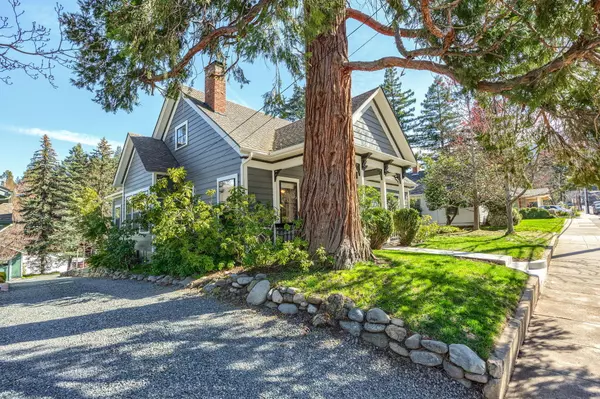 Ashland, OR 97520,102 Granite ST