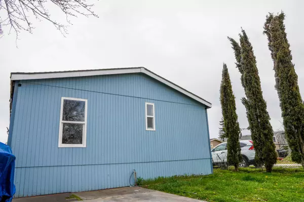 White City, OR 97503,2622 Falcon ST #SPC 75