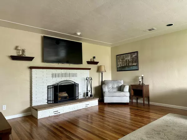 Medford, OR 97504,308 Havana AVE