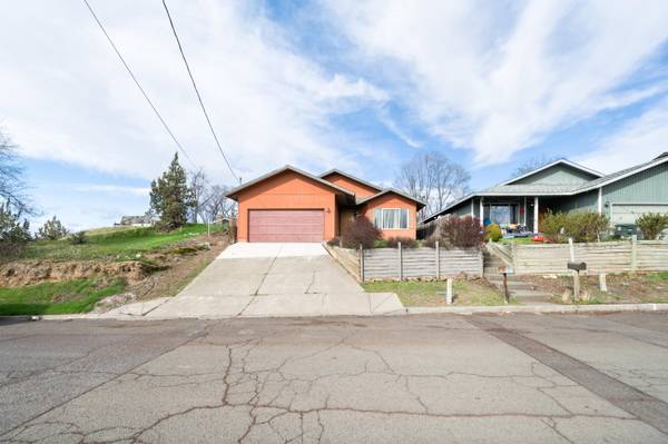 Madras, OR 97741,156 9th ST