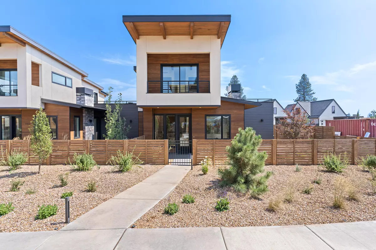 Bend, OR 97703,3308 Celilo LN #Lot 153