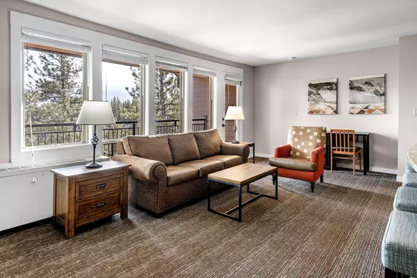 Bend, OR 97702,18575 Century DR #1235 B & C