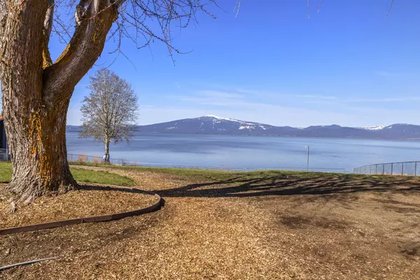 Chiloquin, OR 97624,37368 Modoc Point RD