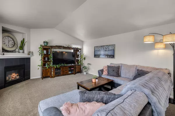 3409 Juniper AVE Redmond, OR 97756