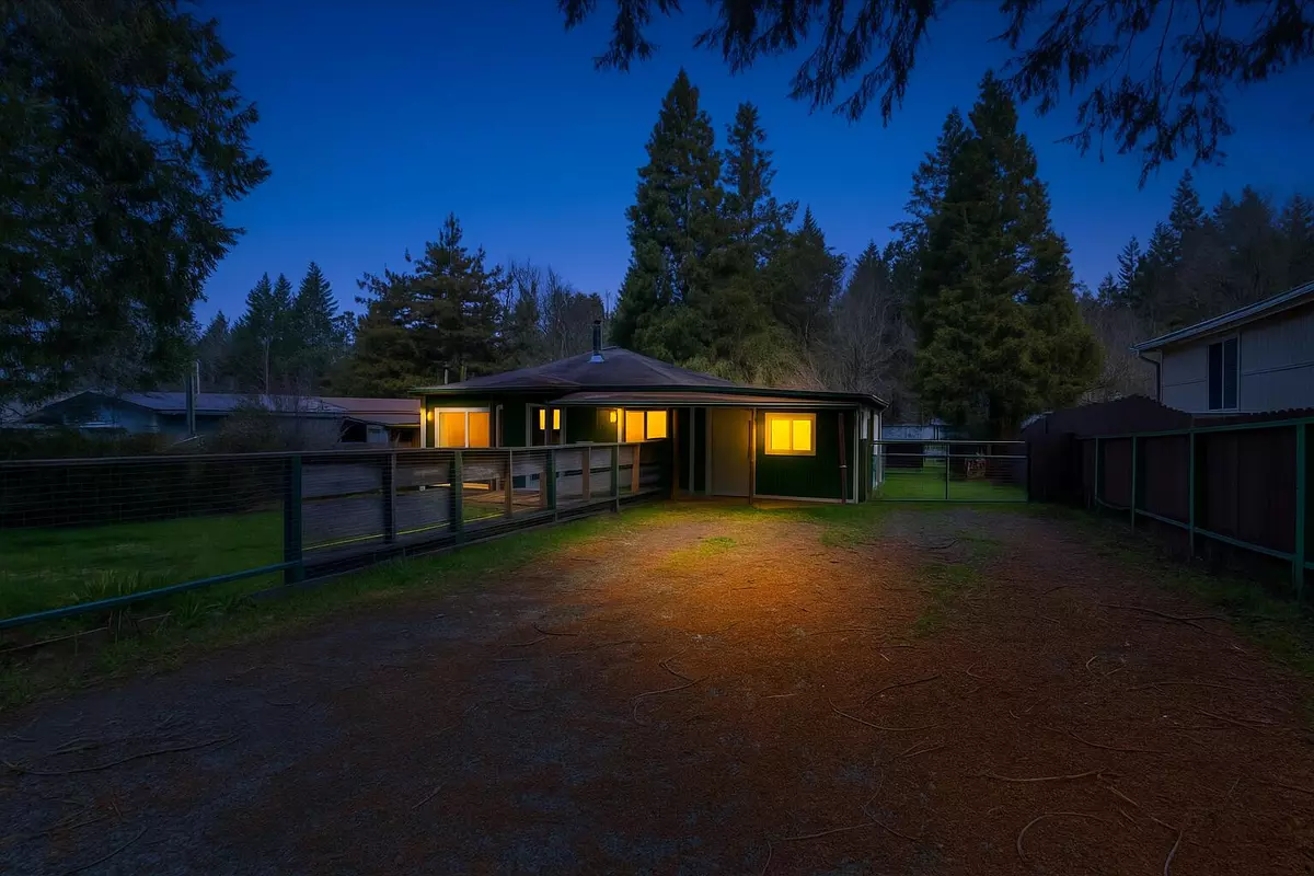Glendale, OR 97442,254 Humphreys Addition RD