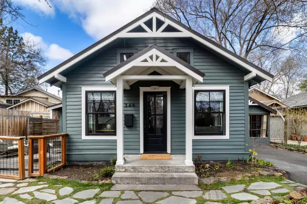 Bend, OR 97703,346 Hunter PL